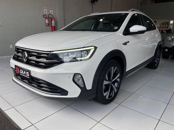 VOLKSWAGEN NIVUS 1.0 200 TSI TOTAL FLEX HIGHLINE AUTOMÁTICO